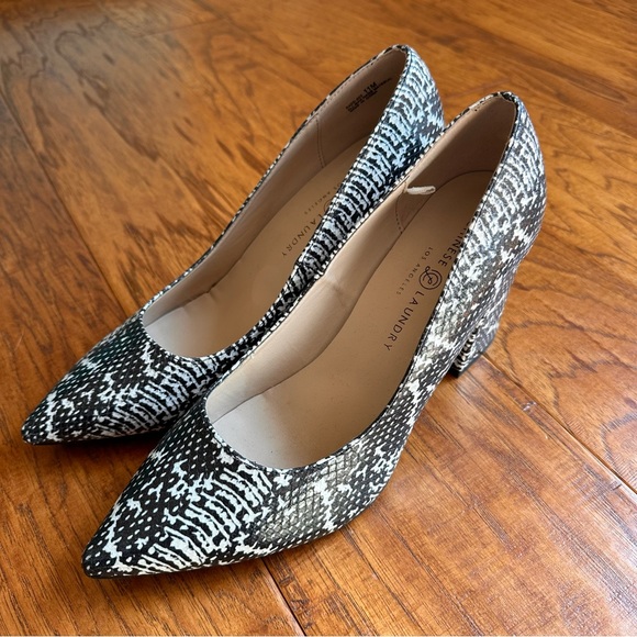 Chinese Laundry Kyra Pumps Leather Alligator Block Heels Size 11 - Picture 7 of 8